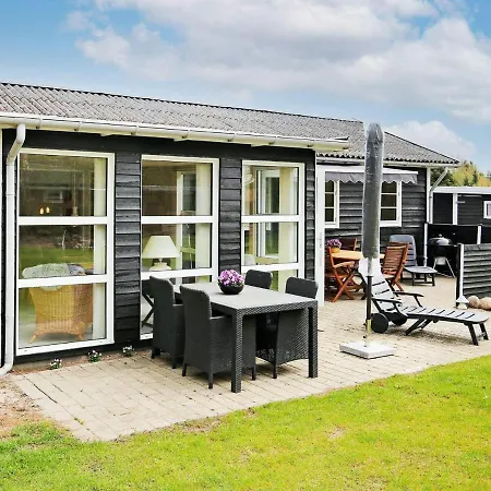 6 Person Holiday In V Ggerl Se * Bøtø By